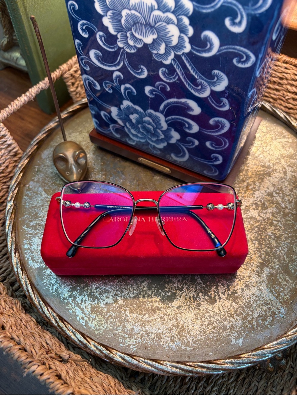 Carolina Herrera Black Metal Frame